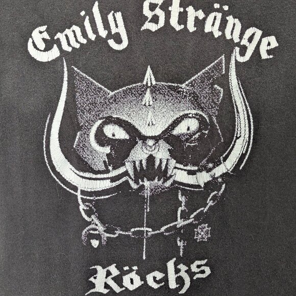 β¨ Vintage Emily Strange Graphic Tee (Size S) π€π - Picture 2 of 8